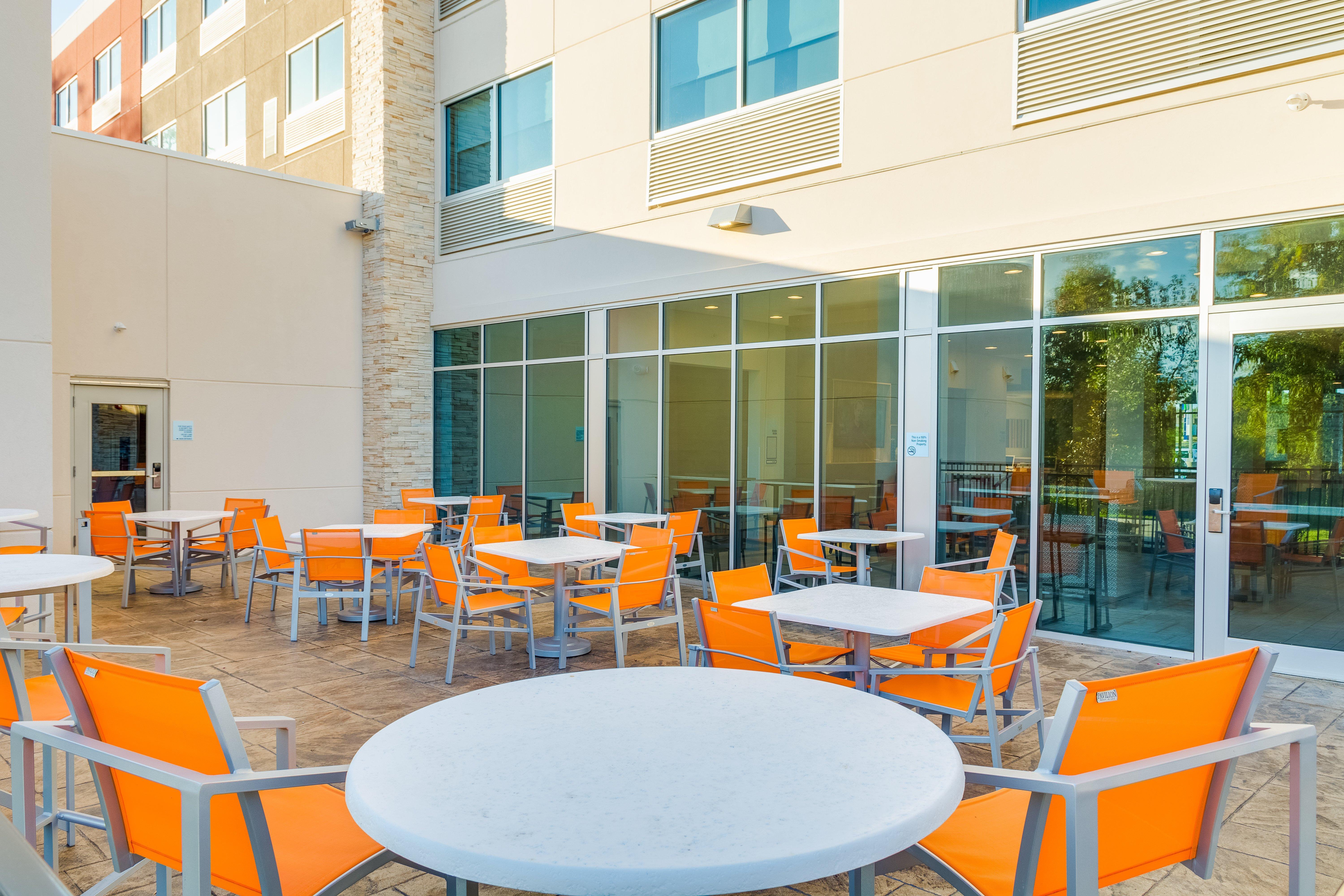 Holiday Inn Express & Suites Russellville By Ihg מראה חיצוני תמונה