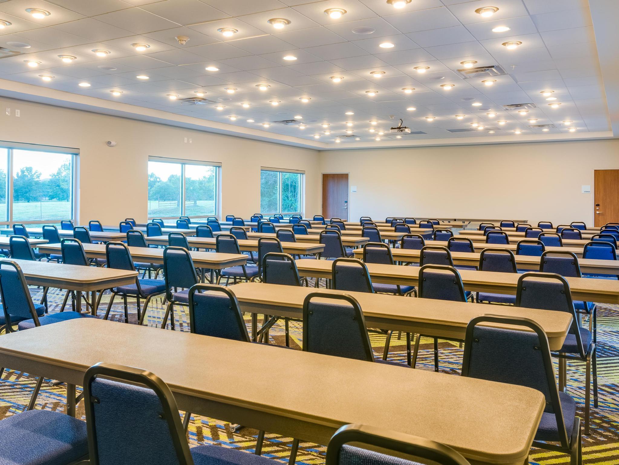 Holiday Inn Express & Suites Russellville By Ihg מראה חיצוני תמונה